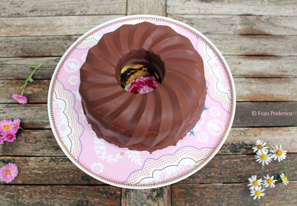 Marmorkuchen mit schokoladenglasur, einfaches rezept