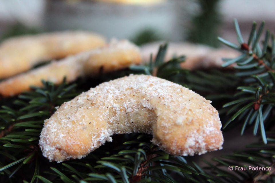 Vanillekipferl ohne Mandeln | Einfaches und schnelles Rezept