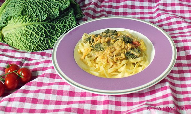 Bandnudeln mit Wirsing-Gorgonzola-Sauce vegetarisches Rezept