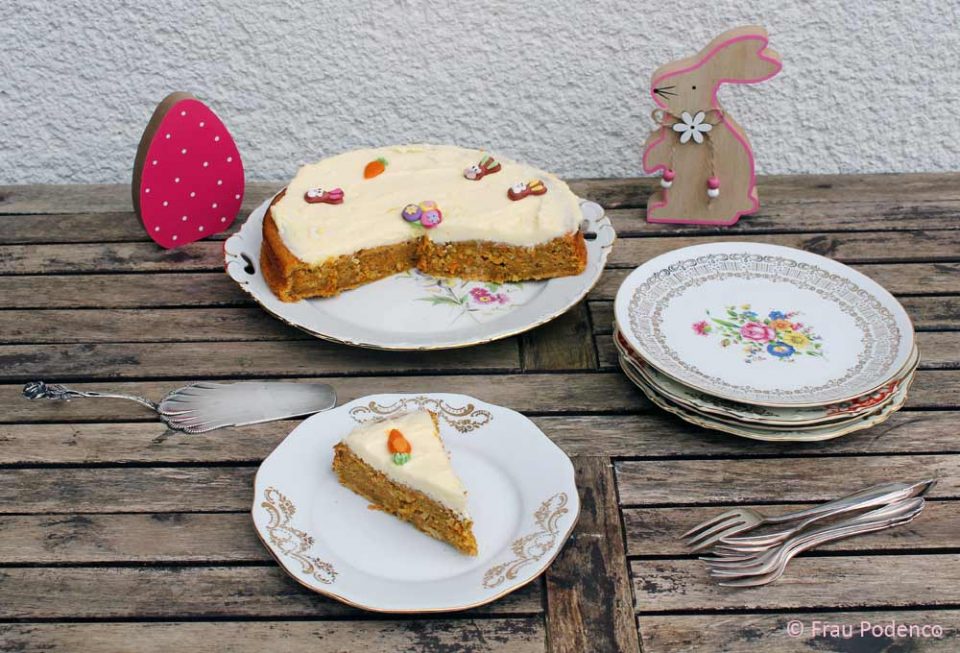 Carrot Cake mit Creamcheese Frosting | einfaches Rezept